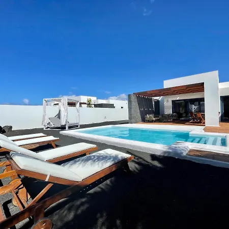 Villalia Nayra Playa Blanca (Lanzarote)